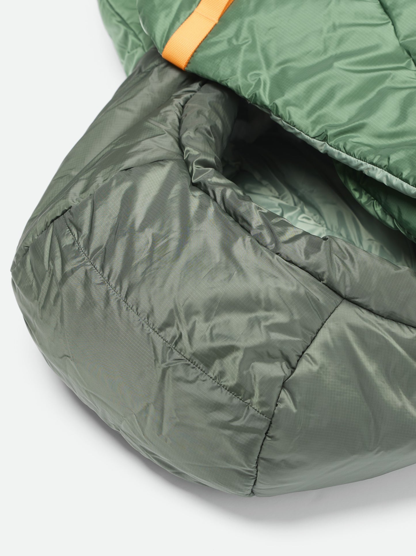 Marmot Equipment Wraptor Synthetic 30° Short Sleeping Bag