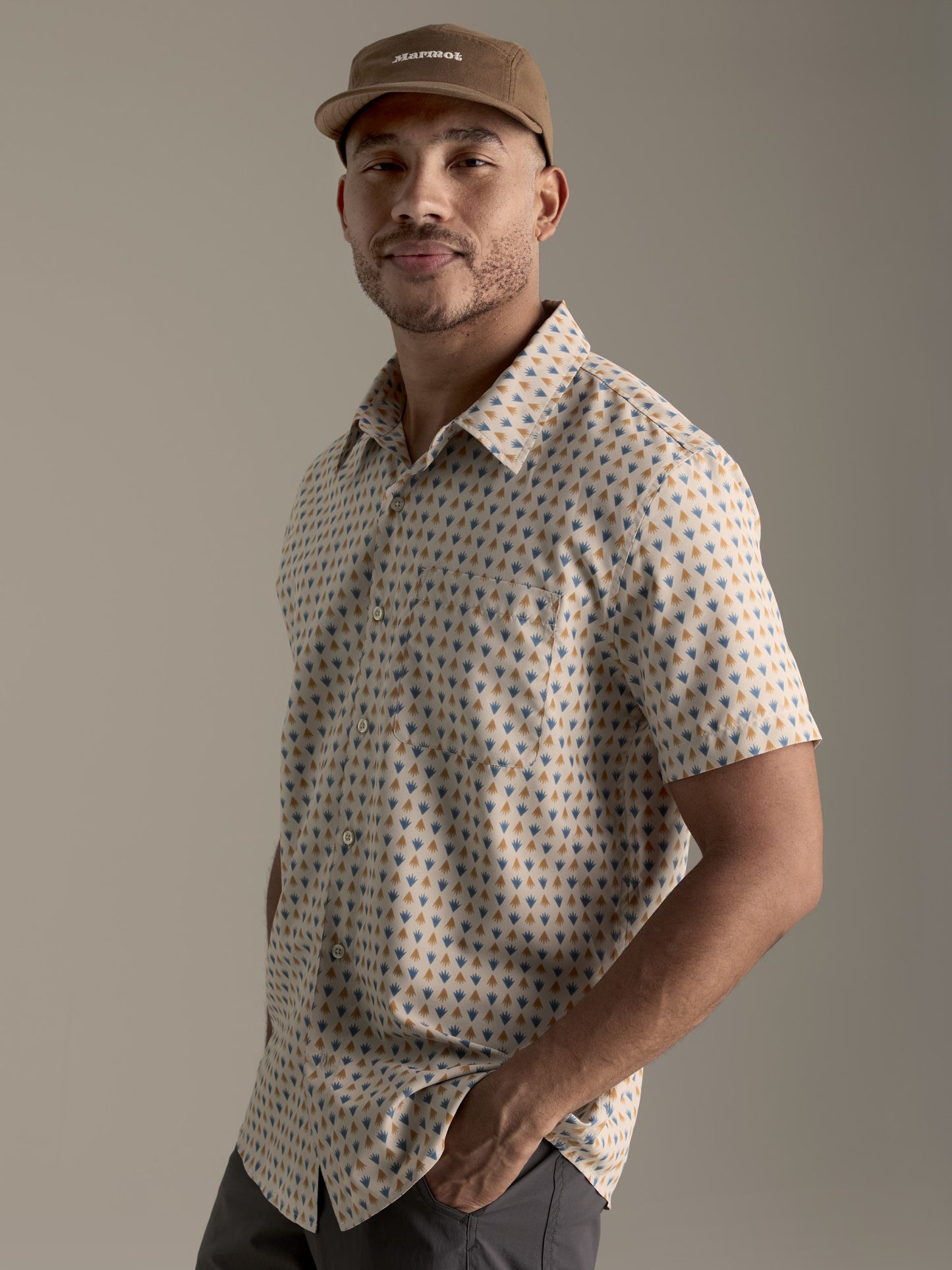Marmot Men AirExchange UPF 40 Novelty Short-Sleeve Collared Shirt