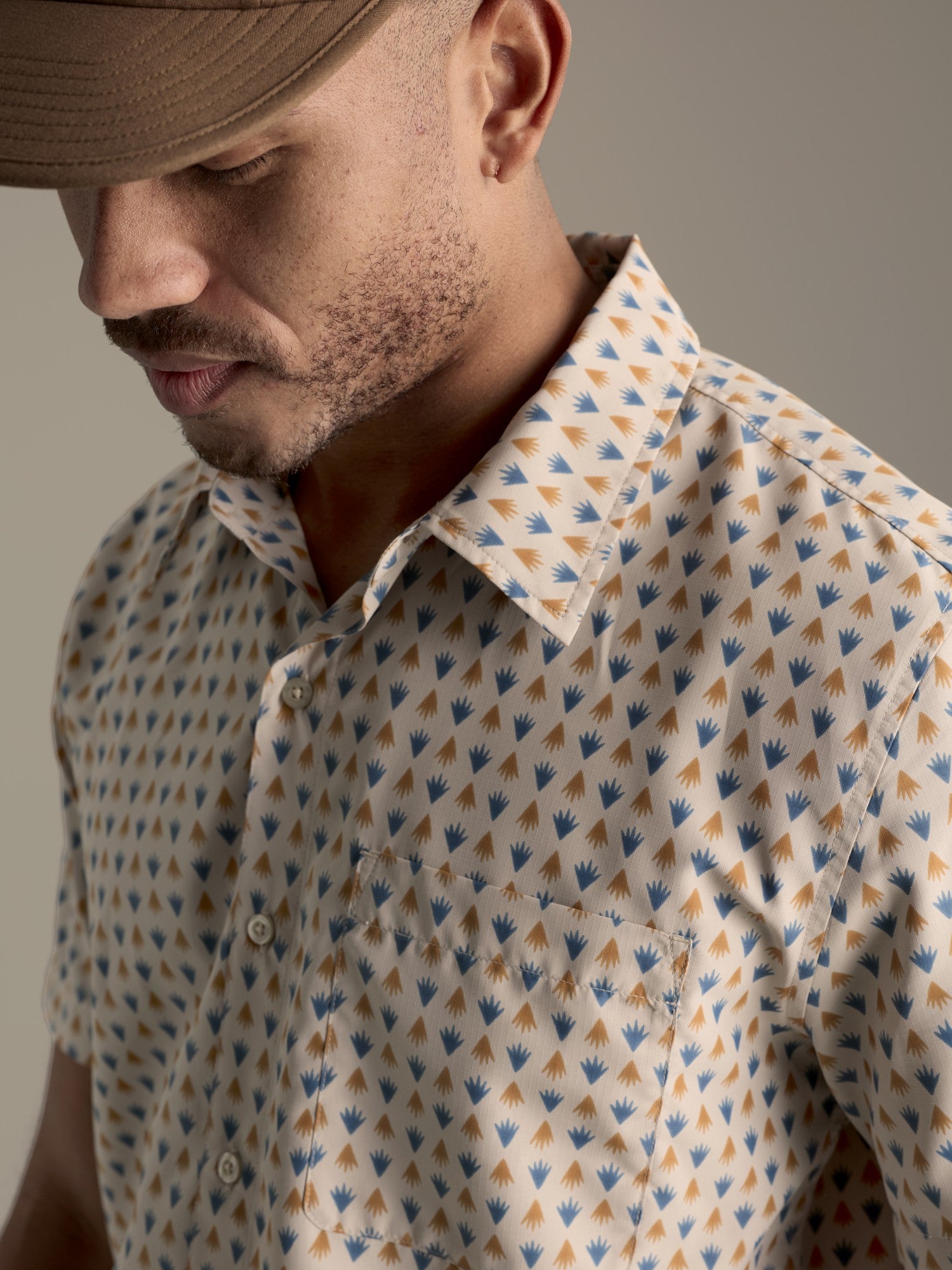 Marmot Men AirExchange UPF 40 Novelty Short-Sleeve Collared Shirt