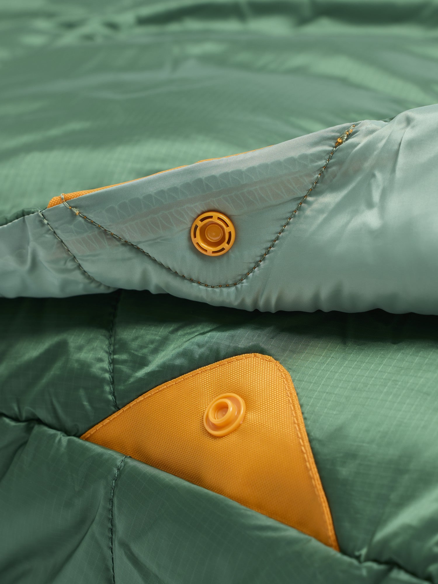 Marmot Equipment Wraptor Synthetic 30° Long Sleeping Bag