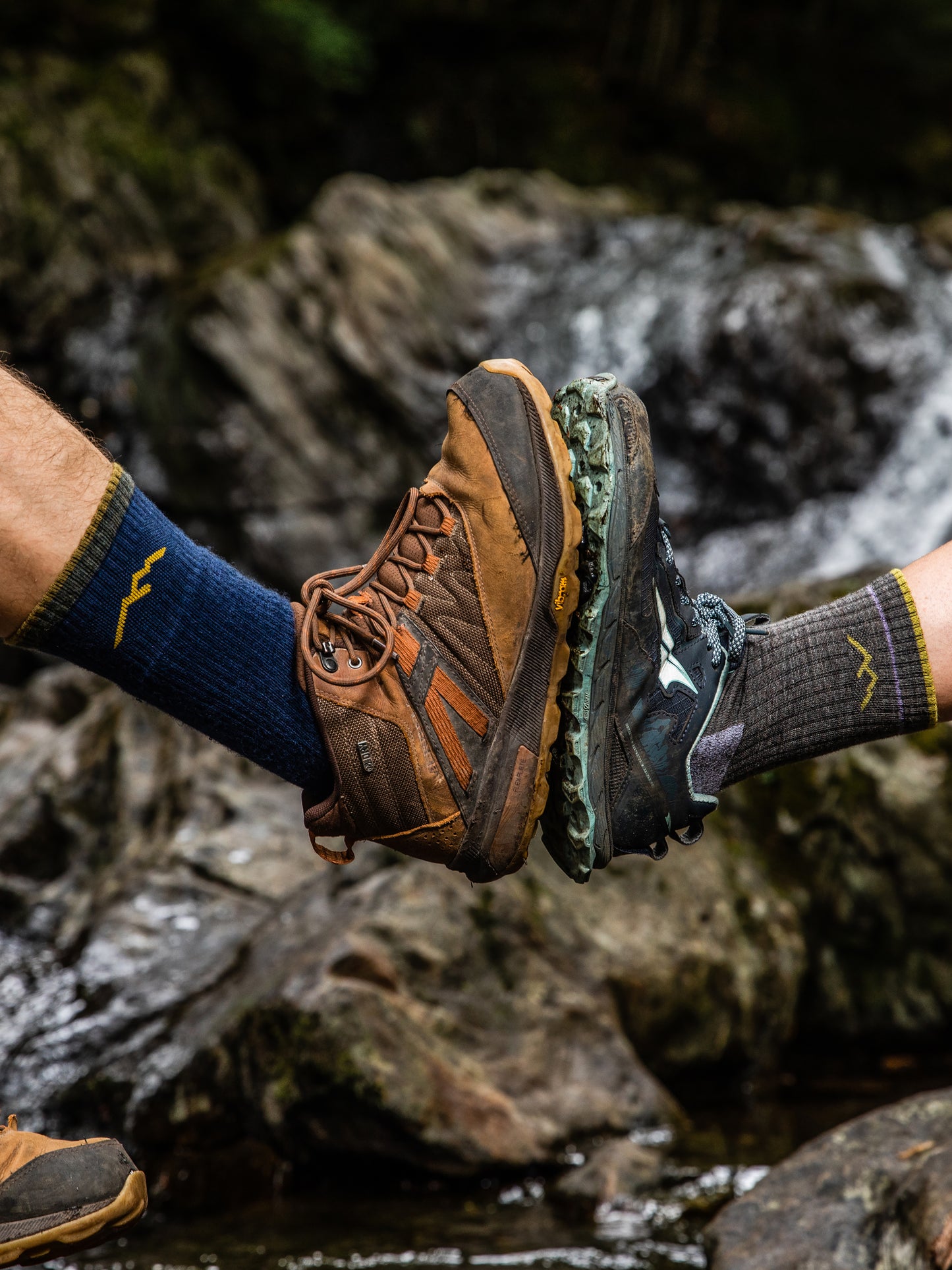 Marmot Women Darn Tough Hiker Micro Crew Midweight Hiking Socks