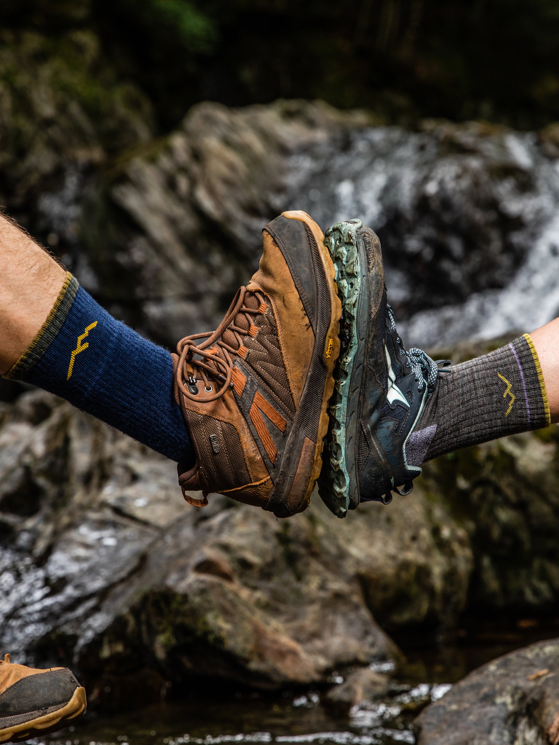 Marmot Women Darn Tough Hiker Micro Crew Midweight Hiking Socks
